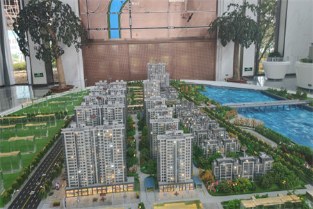 双学区房，五洲华府4室2厅1卫